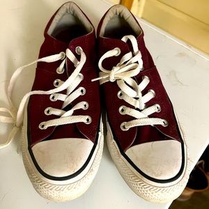 Garnet/red converses, good condition. I just don’t wear them anymore.